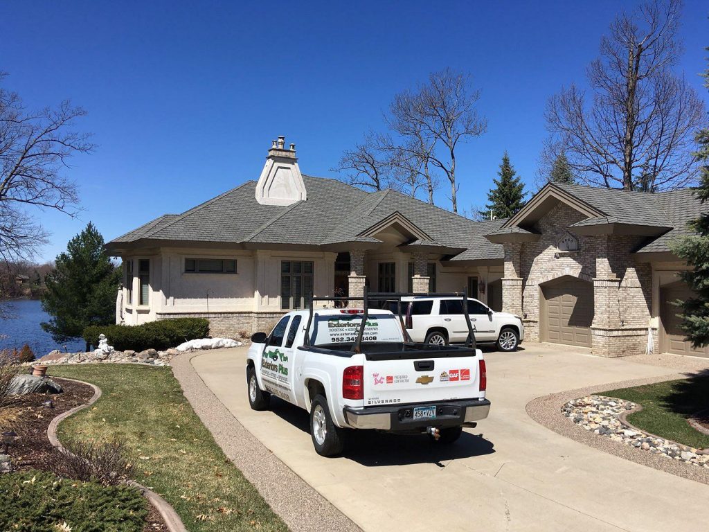 roofing-contractor-savage-mn
